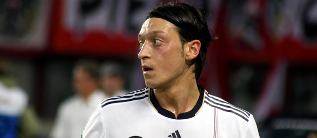 Mesut Özil: Kluczowy Rozgrywający
